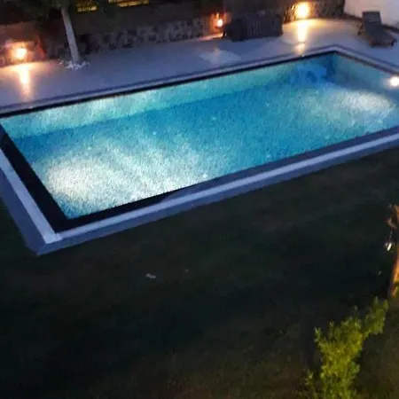Flat Close To The Sea With Balcony In Golturkbuku